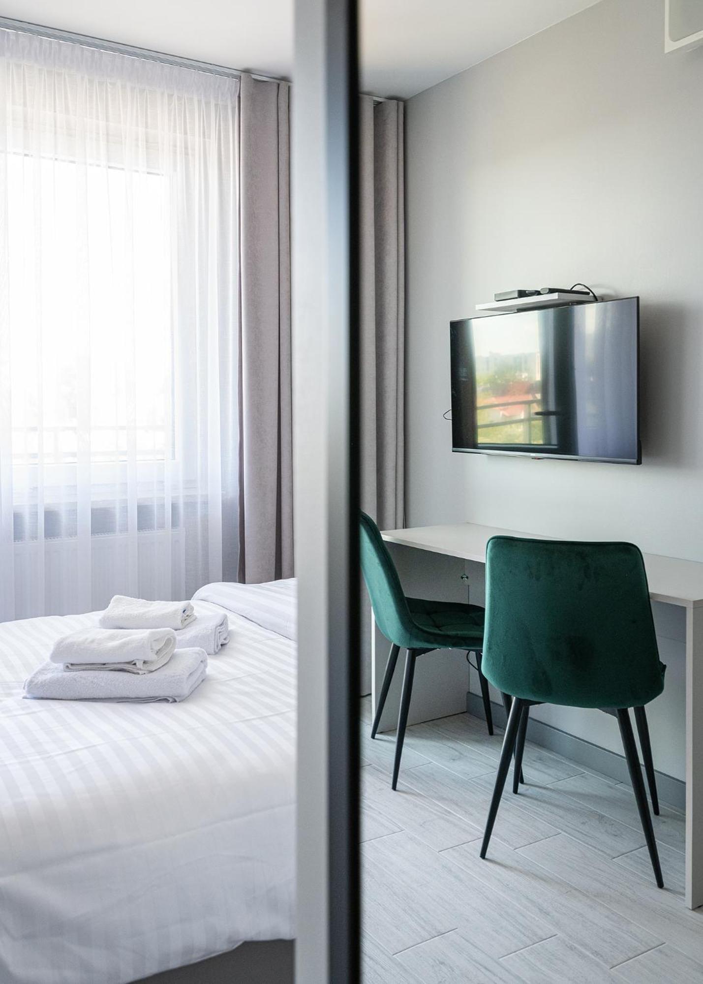 Rentplanet - Apartamenty Pileckiego Βαρσοβία Εξωτερικό φωτογραφία