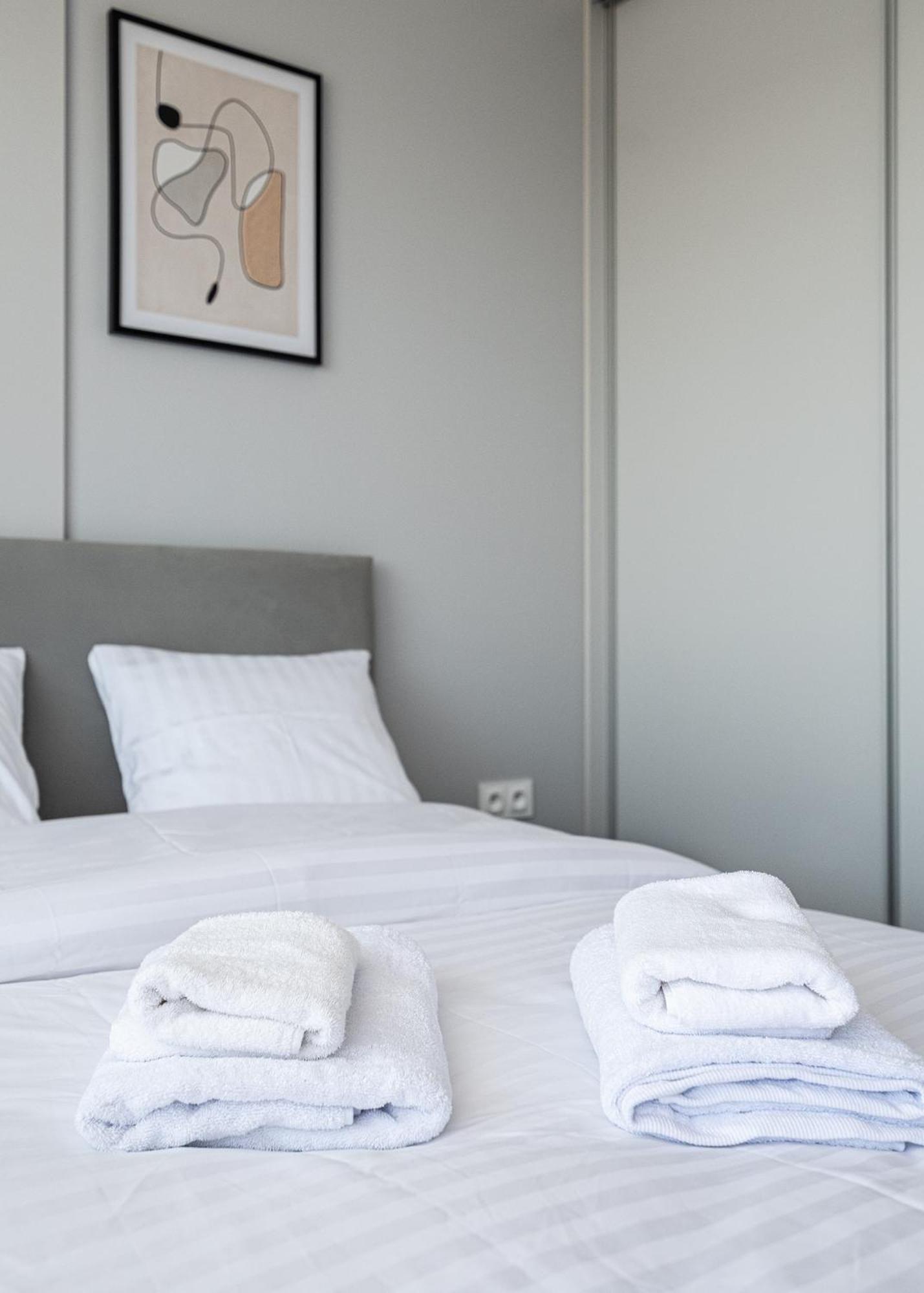 Rentplanet - Apartamenty Pileckiego Βαρσοβία Εξωτερικό φωτογραφία