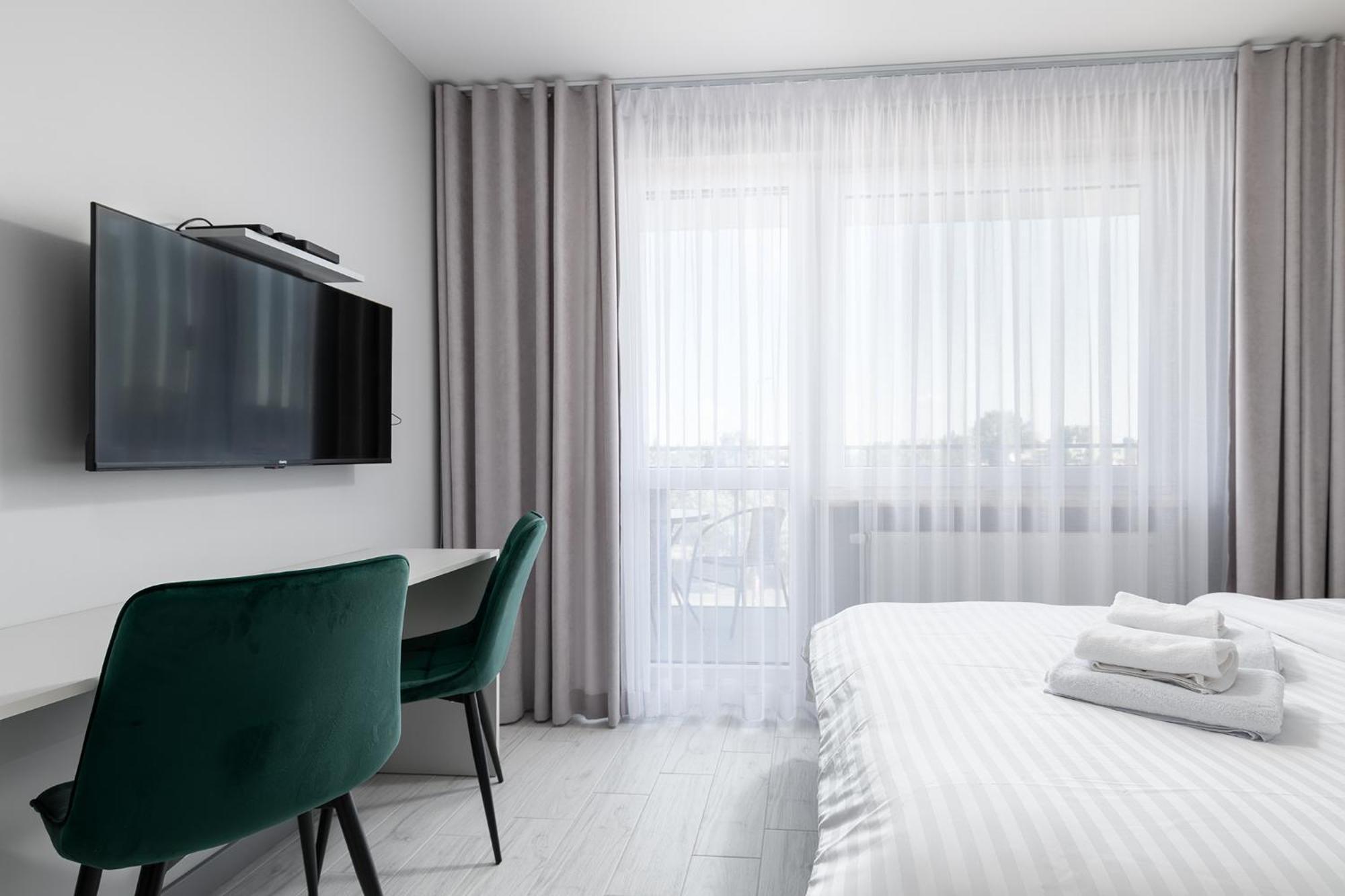Rentplanet - Apartamenty Pileckiego Βαρσοβία Εξωτερικό φωτογραφία